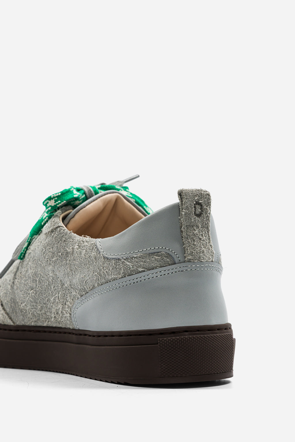 B0 - Hairy Grey