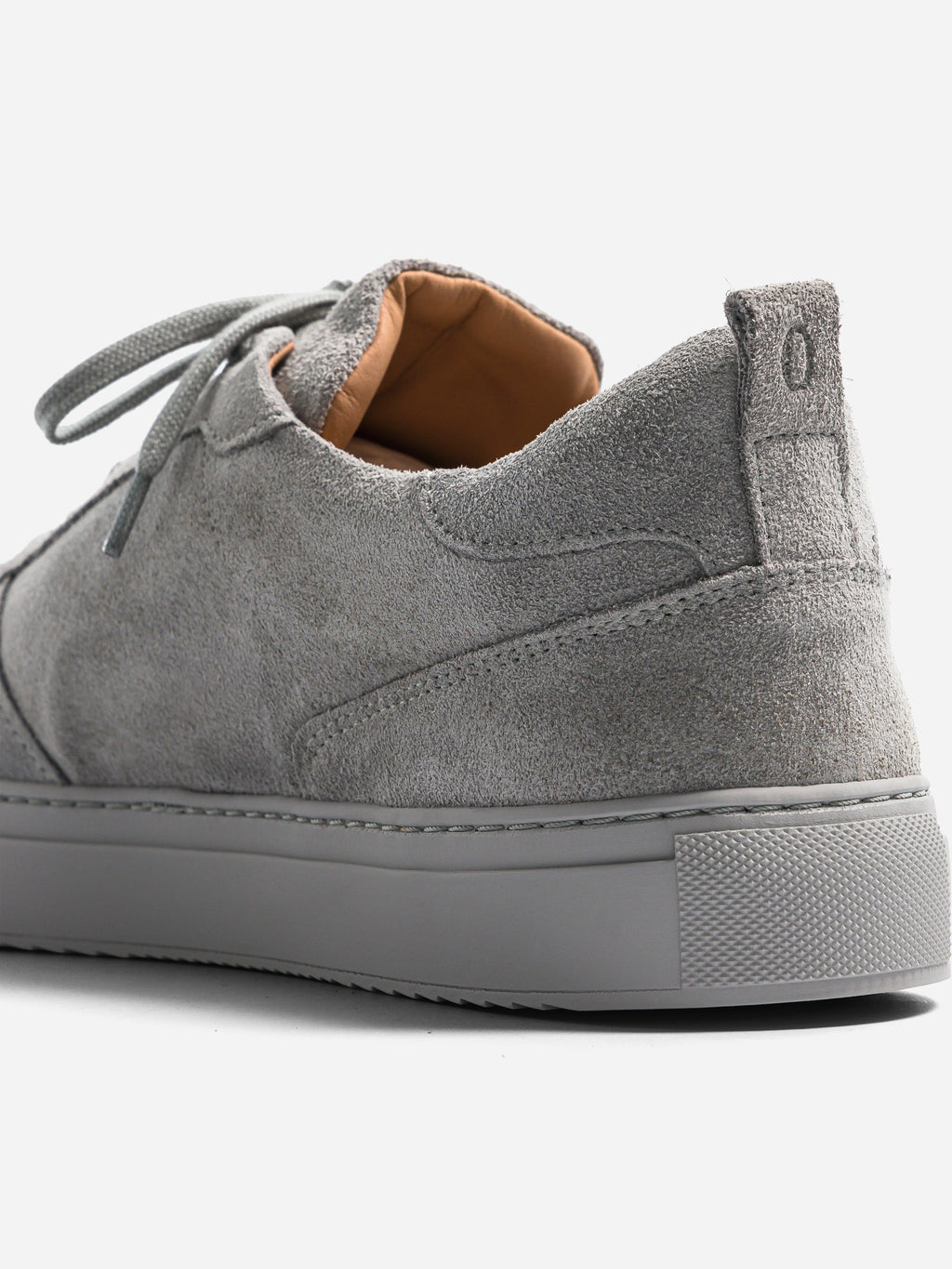 Belledonne B0 Stone Suede, vue arrière