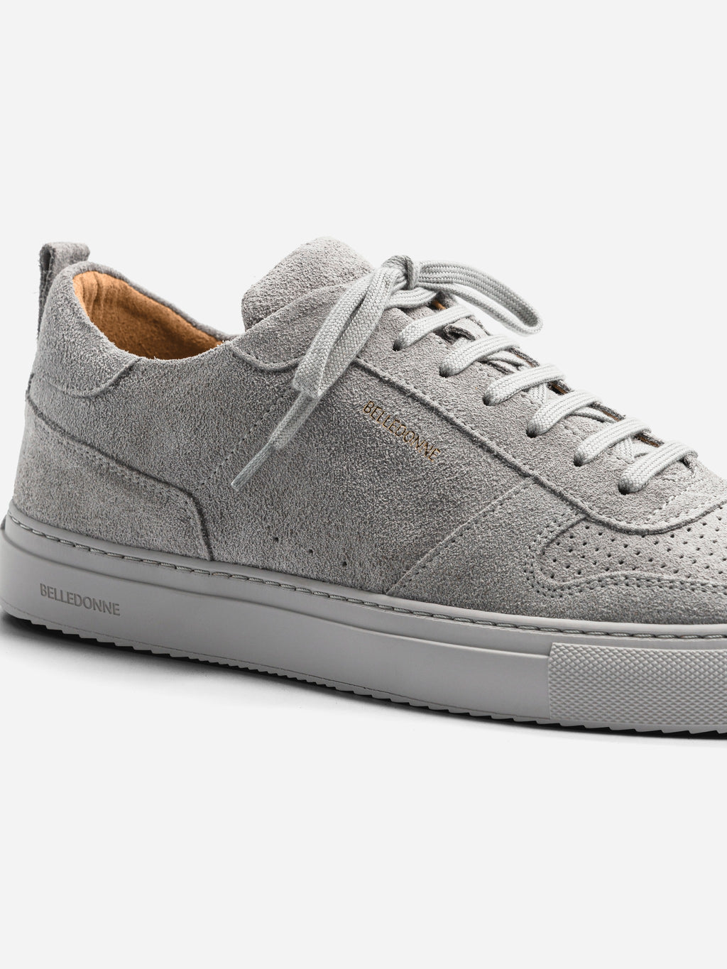 Belledonne B0 Stone Suede, vue avant