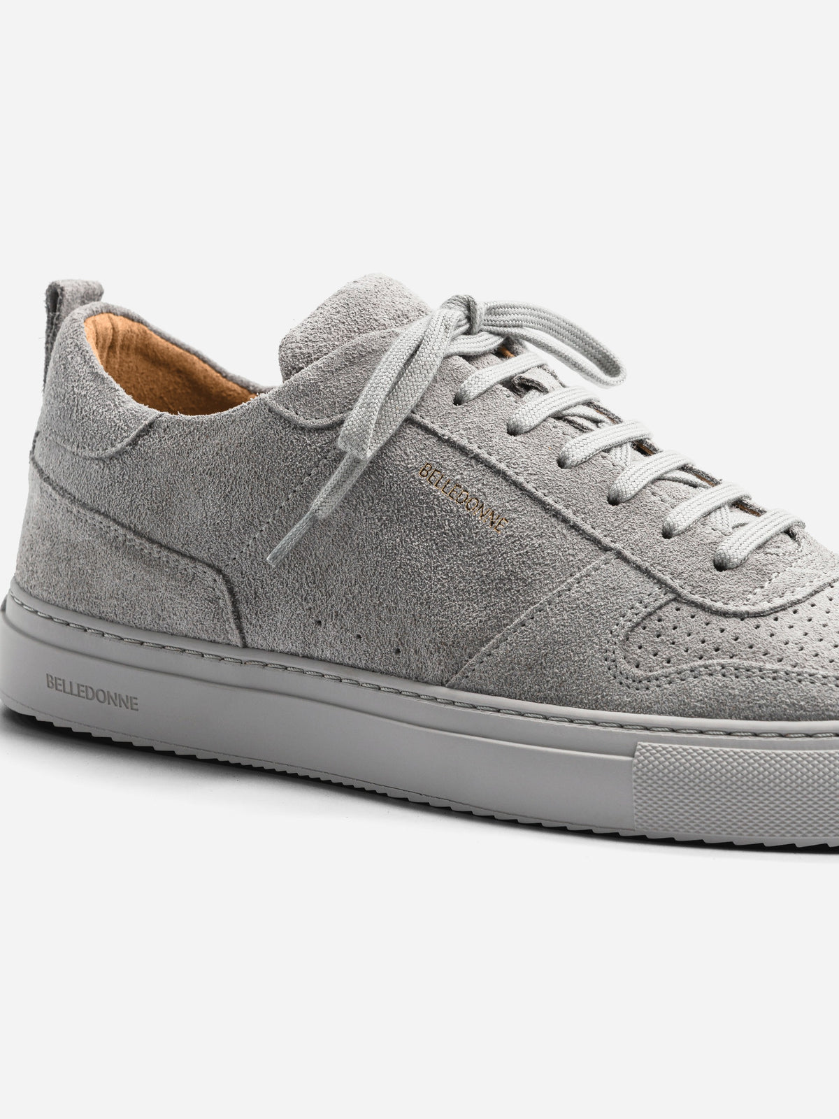 Belledonne B0 Stone Suede, vue avant