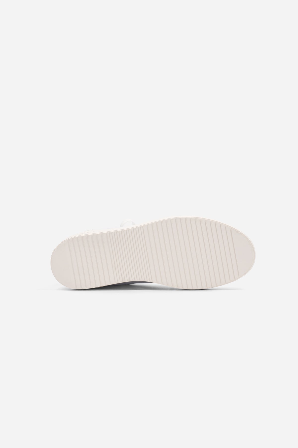 B0 - Safari White