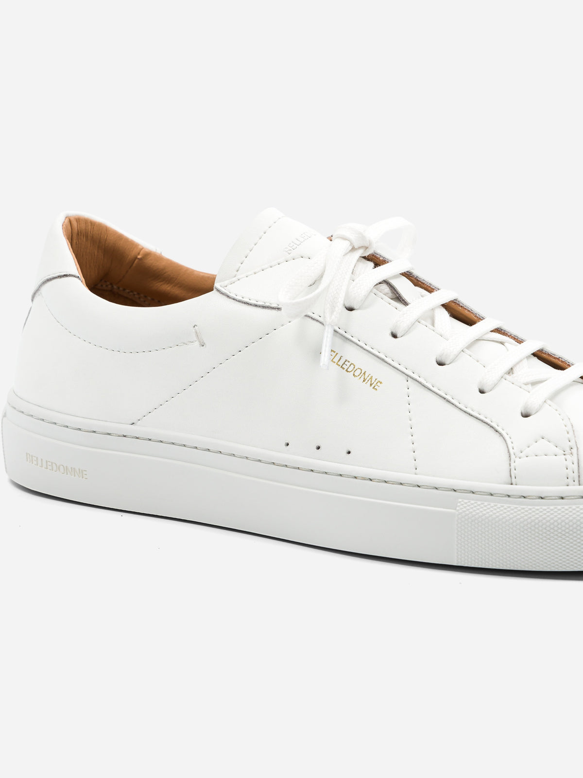 Belledonne B1 Full White, vue avant
