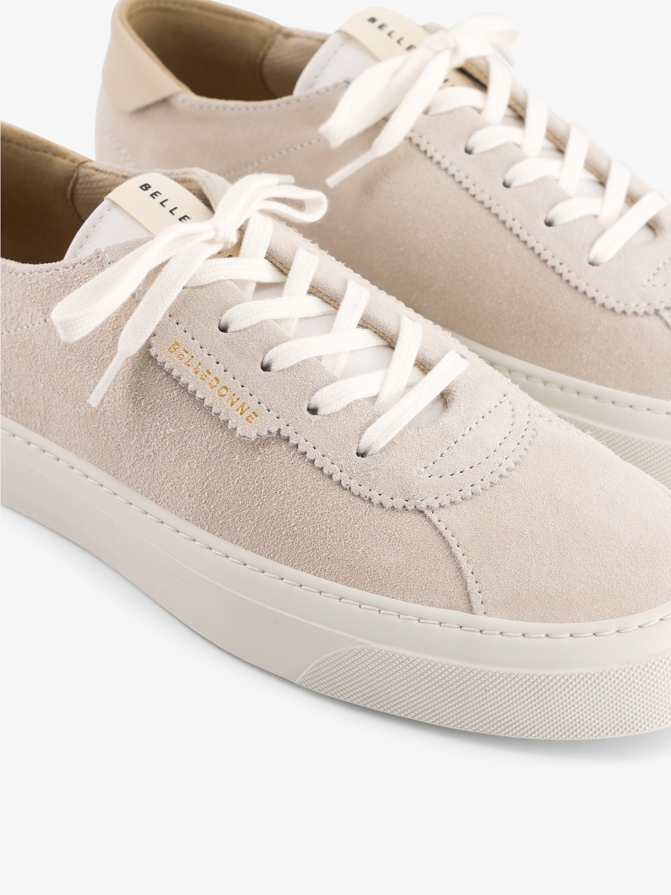 B3 - Suede Beige