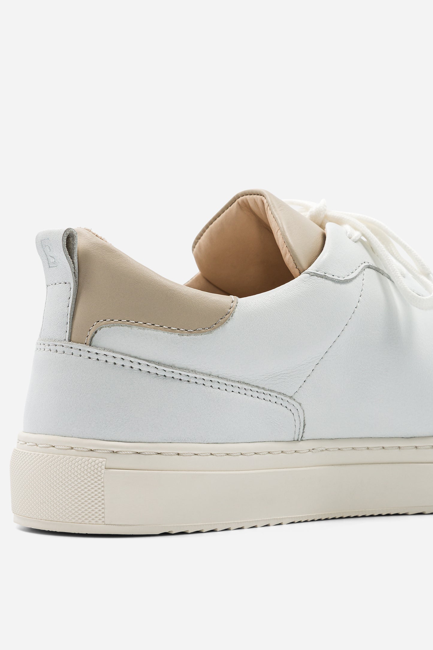 B0 - Essential Beige