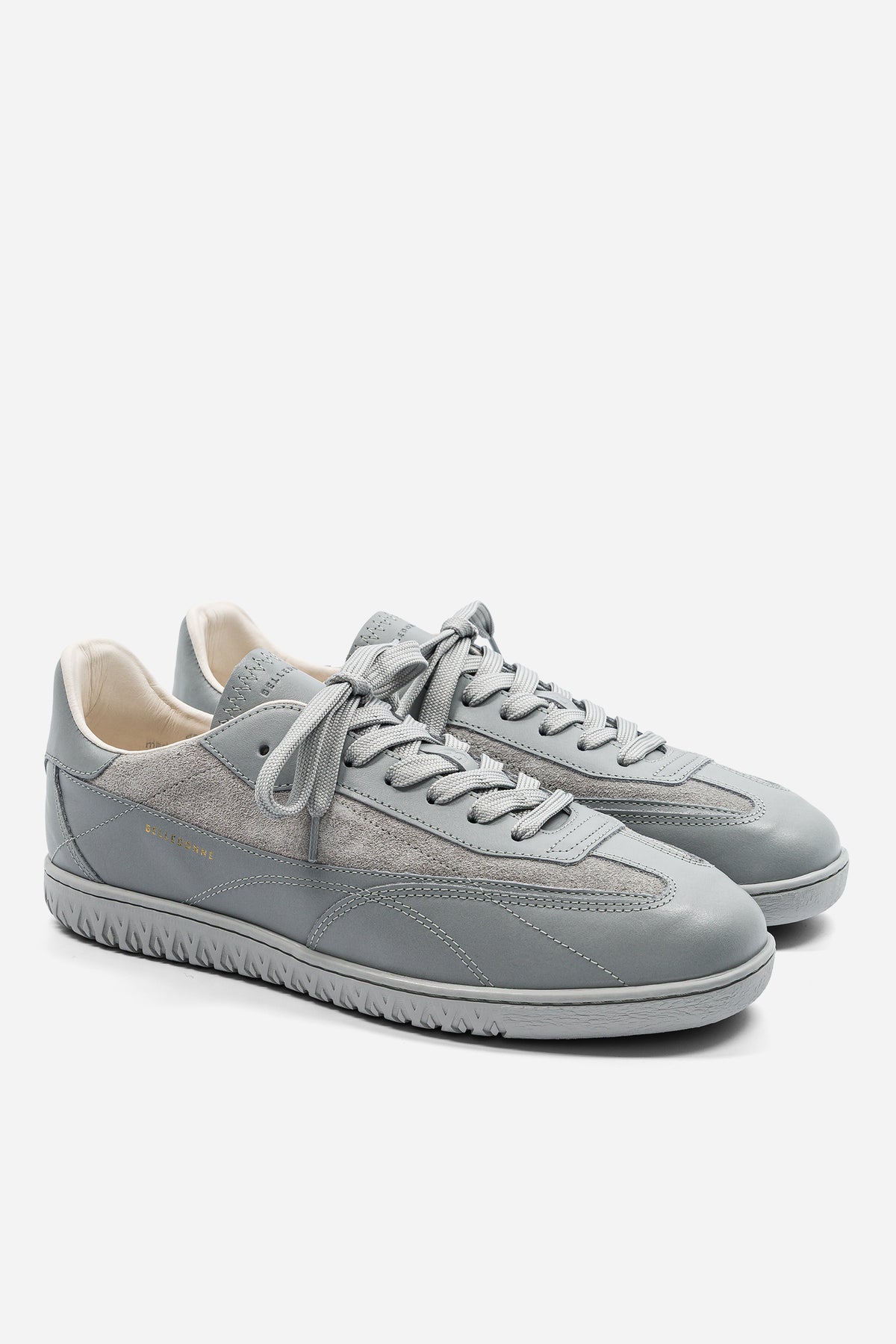B7 - Monochrome Grey