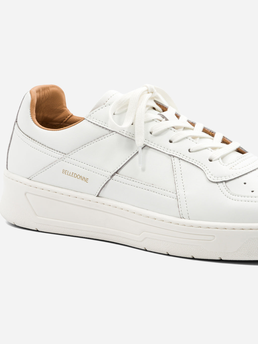 Belledonne B8 Full White, vue avant