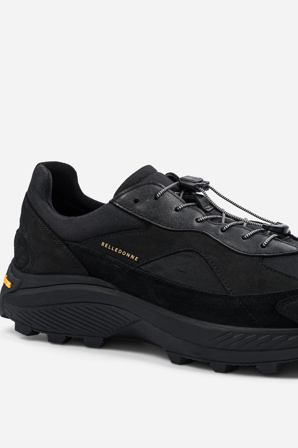 B9 - Full Black