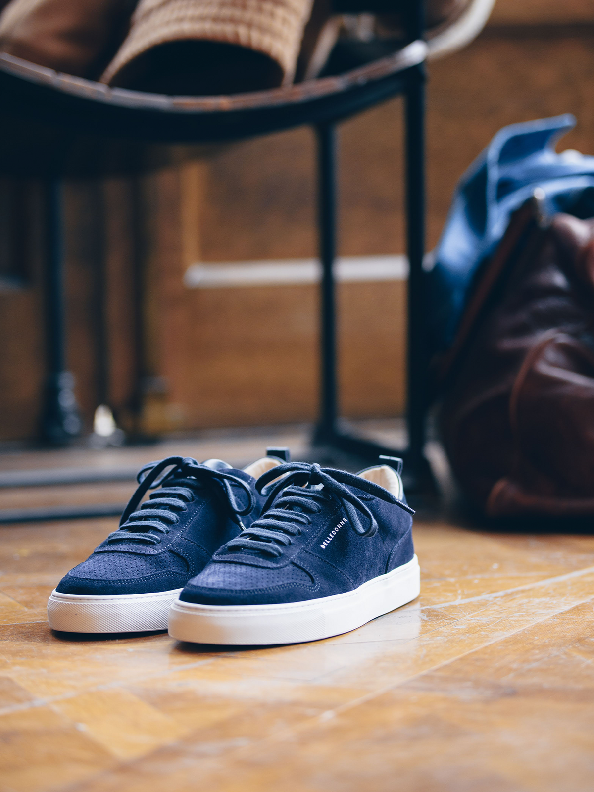 B0 - Navy Suede